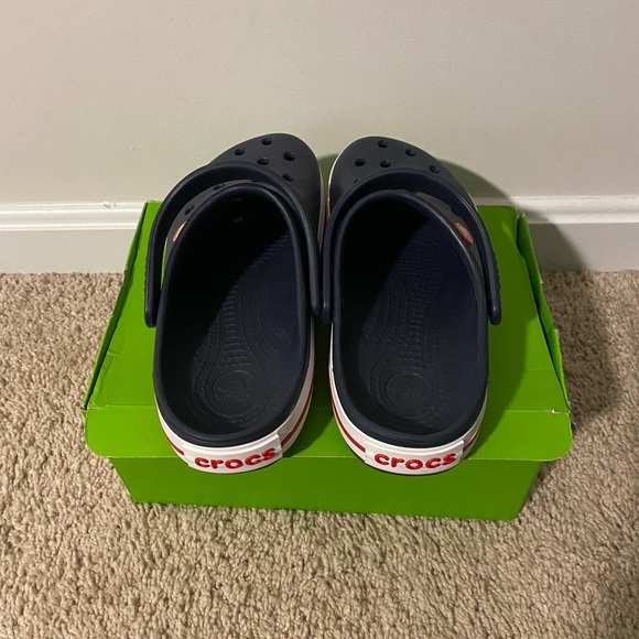 Crocs - Picture 2 of 3